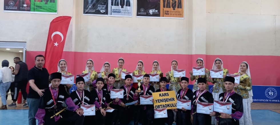 Kars Yenişehir Ortaokulu Kütahya'da ilimizi Türkiye Finallerinde temsil edecek