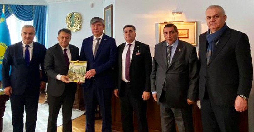 Kazakistan Büyükelçisi KGK ziyaretinde konuştu: 