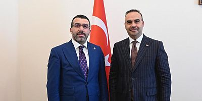 Kars Milletvekili Adem Çalkın, Sanayi ve Teknoloji Bakanı M. Fatih Kacır'ı ziyaret etti 