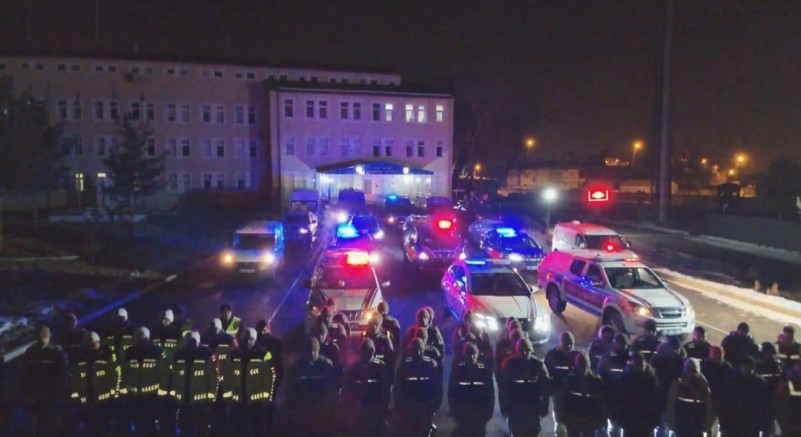 21 ilde eş zamanlı terör operasyonu: 70 şüpheli yakalandı