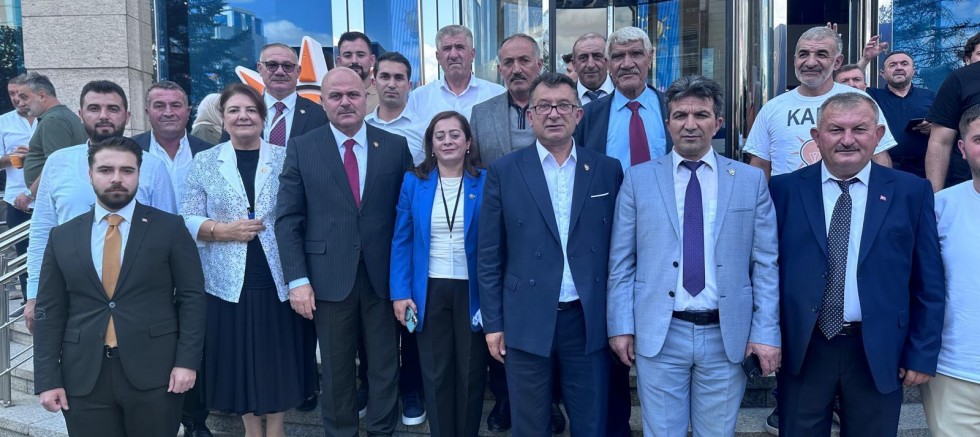 AK Parti Kars Teşkilatı, Ankara’da 25. Yıl Etkinliklerine Katıldı