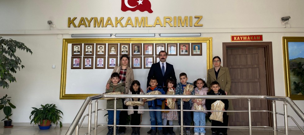 Anaokulu Öğrencilerinden Kaymakamlık ziyareti