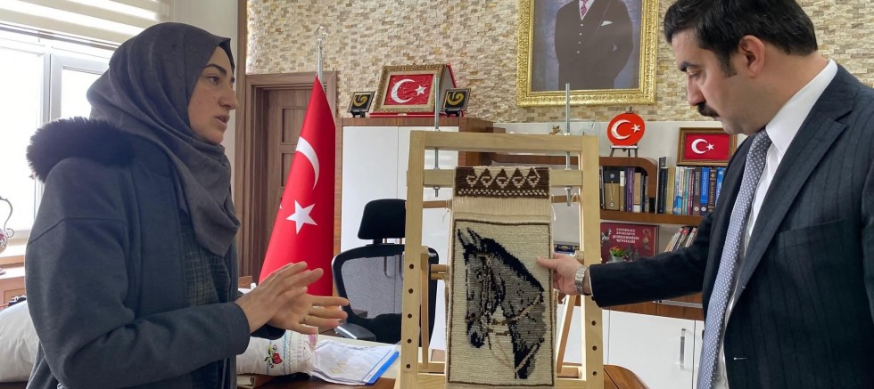 Arpaçay'da “Kadının eli tarihin dili projesi” hayat buluyor