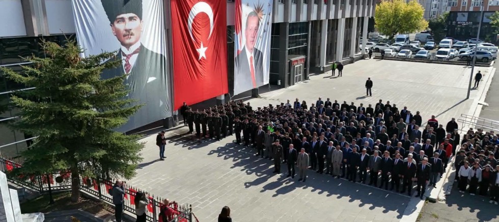 Atatürk’ün Kars’a Gelişinin 102. Yılı Törenlerle Kutlandı
