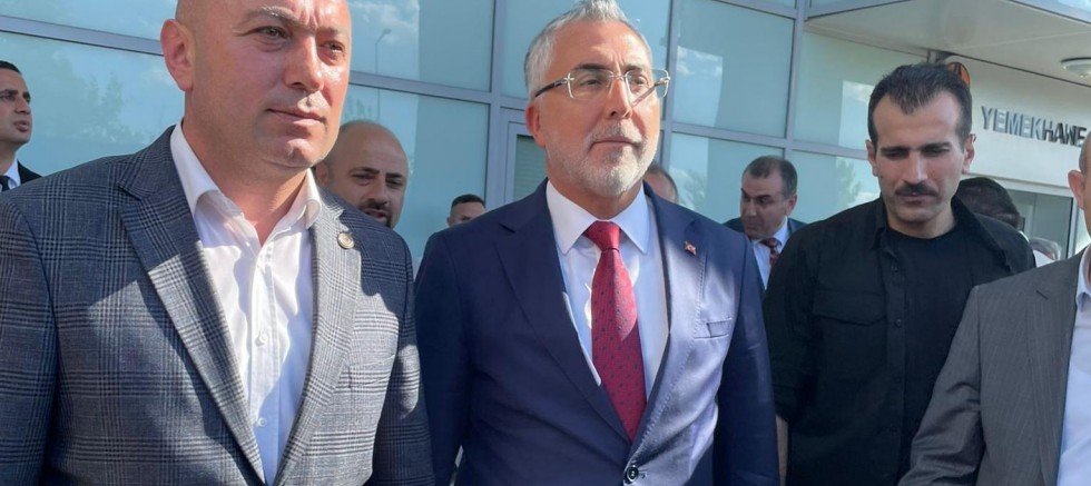 Başkan Müçük, çiftçilerin yaşadığı sorunları Bakan Işıkhan’a iletti