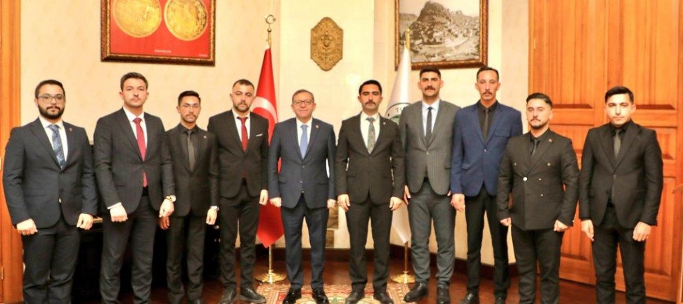 Başkan Yıldırım'dan Vali Polat ve MHP il Başkanına
