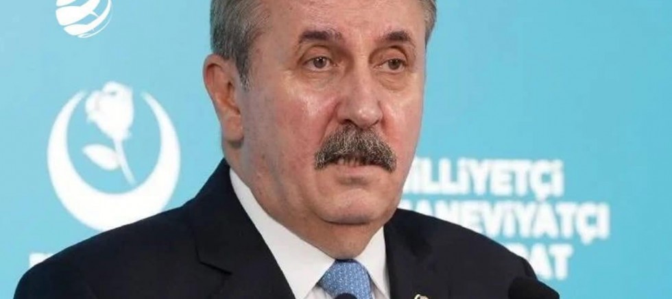 Destici: Hazine yardımı partilere değil, emeklilere verilsin