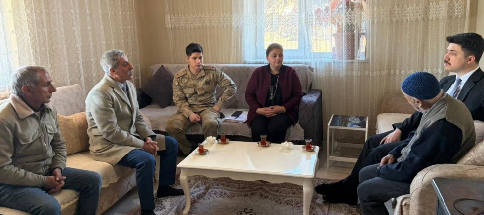 Digor Kaymakamı Kahraman’dan Varlı Köyü’ne Ziyaret