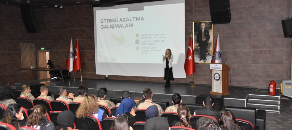 Emniyet Personeline “Psikolojik İlk Yardım” Eğitimi Verildi