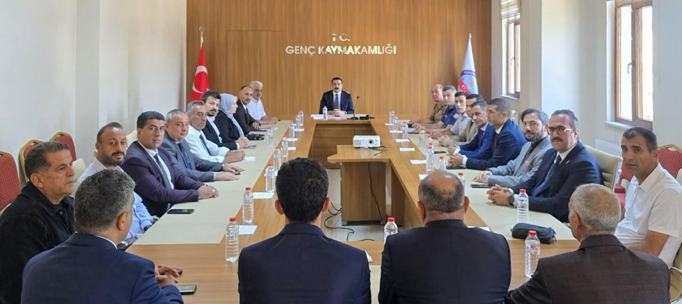 Genç Kaymakamı Muhammed Burak Akköz Görevine Başladı