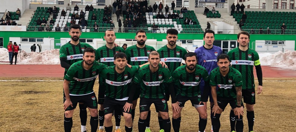 Hakkari Zap Spor: 4- Kars 36 Spor: 0