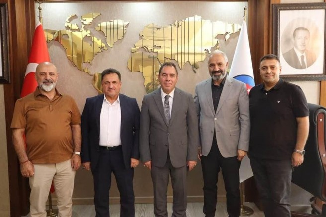Hizmet-İş Sendikası Heyetinden Başkan Senger’e Ziyaret
