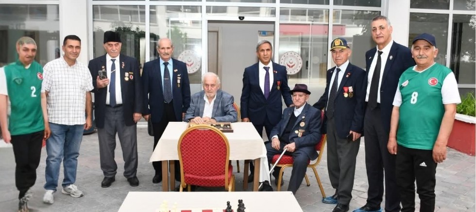 Huzurevinde Gazilere Özel Etkinlik Düzenlendi