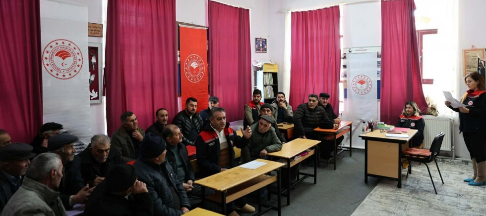 İl Tarım Müdürü Enver Aydın Çiftçilerle Buluşmaya Devam Ediyor