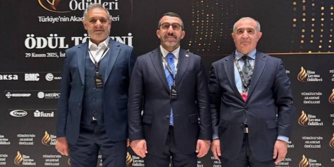 İlim Yayma ödülleri törenine Milletvekili Çalkın'da katıldı