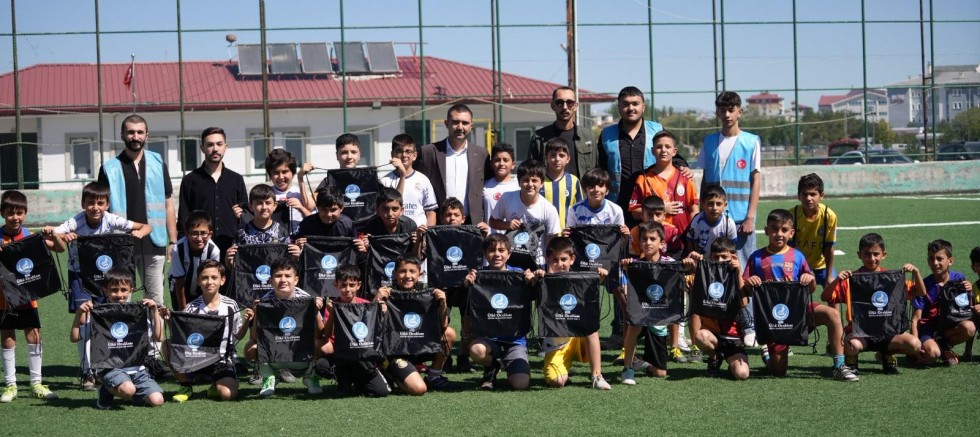 İsmail Gaspıralı Yaz Gelişim Programı’nda Futbol Okulu Tamamlandı
