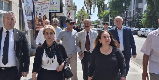 İYİ Parti GİK Üyesi Canan Uçar Kars'ta seçmenin nabzını tuttu