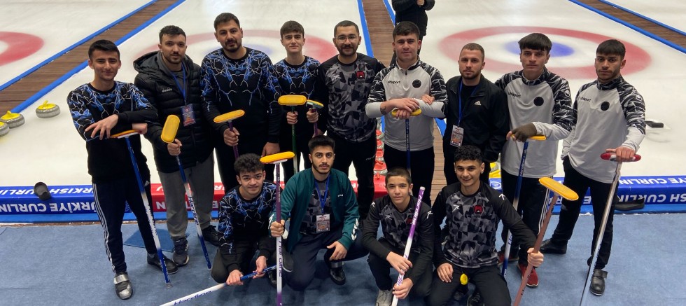 Kafkars Erkek Takımı Bölge Şampiyonu Oldu