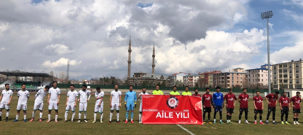 Kars 36 Spor kendi evinde hüsrana uğradı