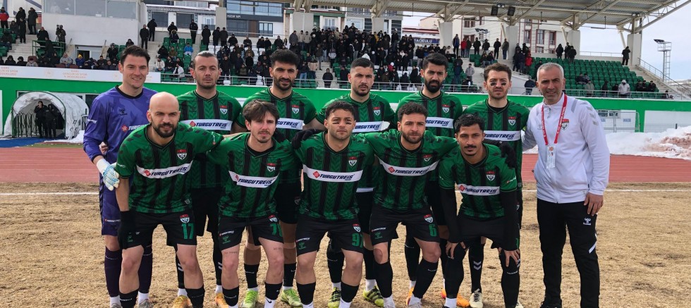 Kars 36 Spor sahasında Dersimspor’u 3-1 yendi
