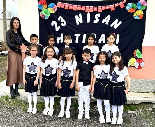Kars Akyaka Karahan Köyü’nde 23 Nisan coşkusu