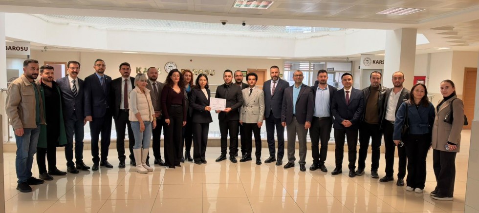 Kars Barosu Başkanı Necat Yağcı Mazbatasını Aldı