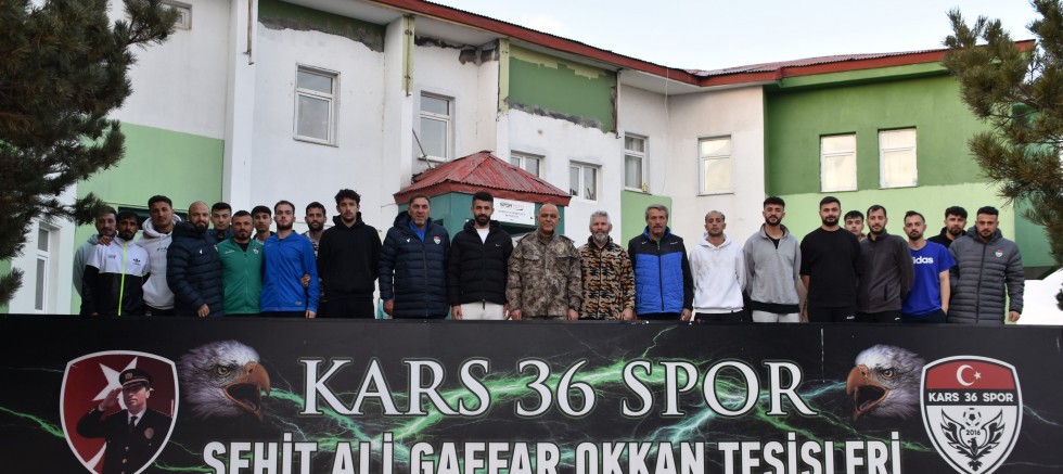 Emniyet Müdürü M.Ömür Saka, Kars36 Spor Tesislerini ziyaret etti