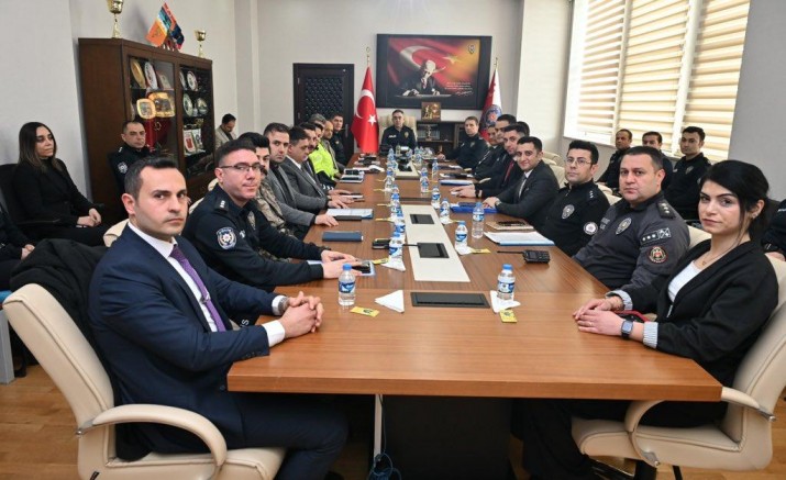 Kars Emniyetinde Genel Değerlendirme Toplantısı Yapıldı