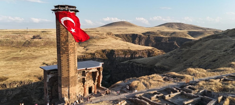 Kars'ın Ani Ören Yeri Avrupa Ekranlarında Tanıtılacak