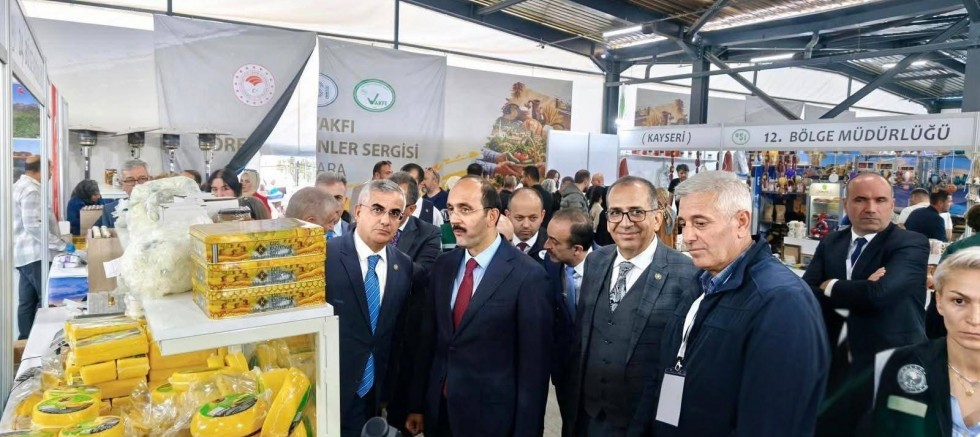 Kars’ın Yöresel Değerleri DSİ Vakfı Sergisinde Tanıtıldı 