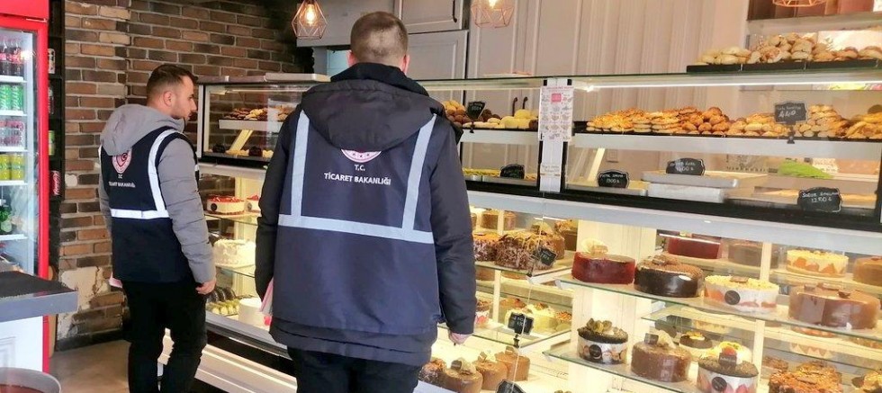 Kars’ta 203 firma denetlendi, onlarca ürüne işlem yapıldı