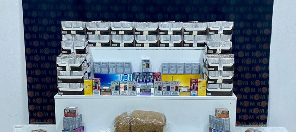 Kars'ta Dev Kaçakçılık Operasyonu: 5 Adrese Eş Zamanlı Baskın!