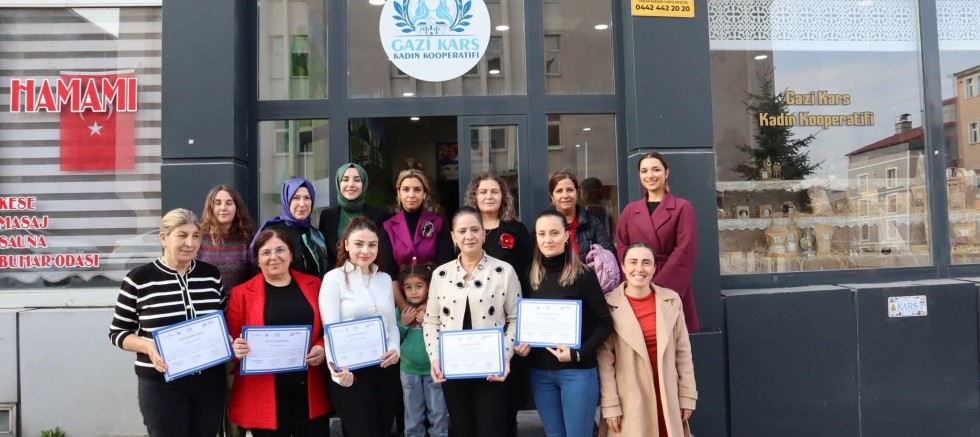 Kars’ta Kadın Eliyle Keçeye Hayat Veriliyor Projesi Tamamlandı