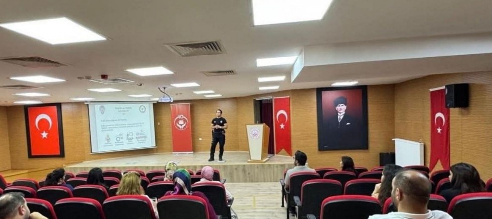 Kars’ta Personellere Trafik Güvenliği Eğitimi Verildi 