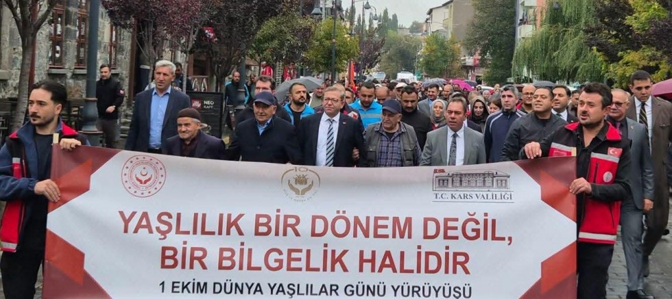 Kars’ta Yaşlılar Günü ve Dünya Yürüyüş Günü İçin Anlamlı Etkinlik
