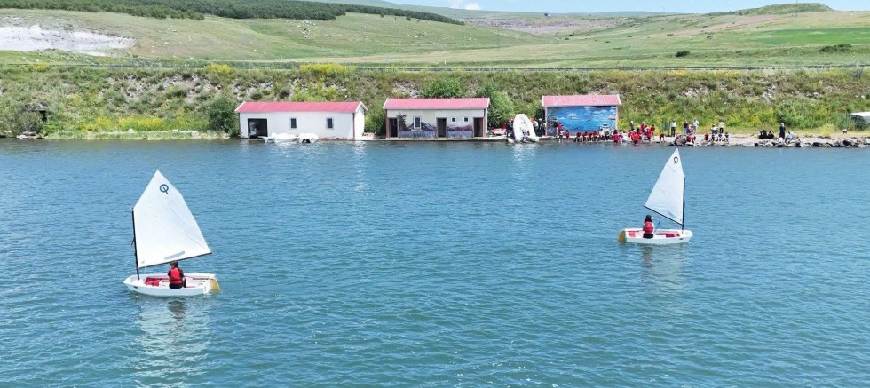 Kars'ta Yelken Heyecanı Başladı
