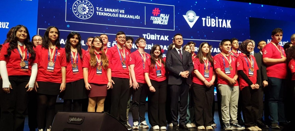 Kars’tan TÜBİTAK Yarışmasında Büyük Başarı