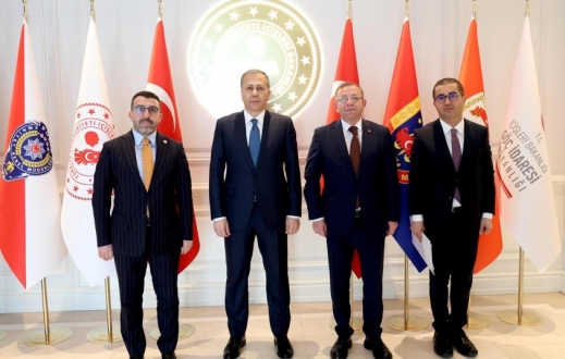 Kars Valisi Ziya Polat, Bakan Yerlikaya ile görüştü