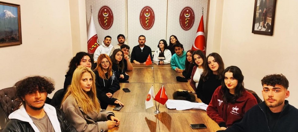 Kars VHO’da Geleceğin Veteriner Hekimleriyle İlham Verici Buluşma