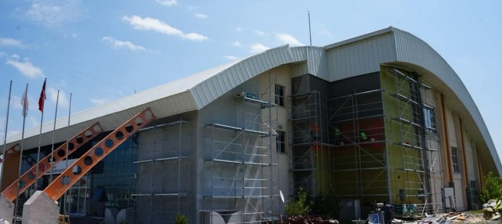 Kars Yarı Olimpik Yüzme Havuzu Modernize Ediliyor