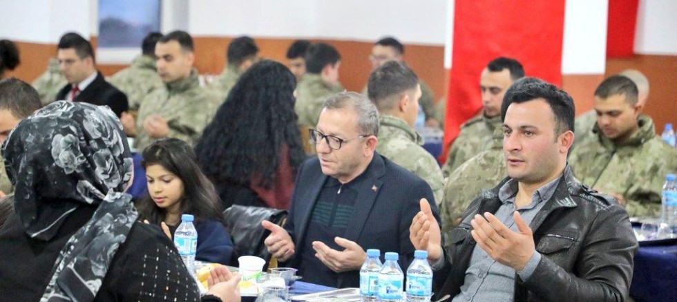 Mareşal Fevzi Çakmak Kışlası’nda Anlamlı İftar Buluşması