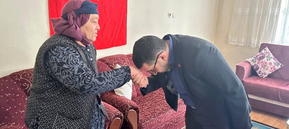 Milletvekili Çalkın Şehit Ailesinin Anneler Günü’nü kutladı