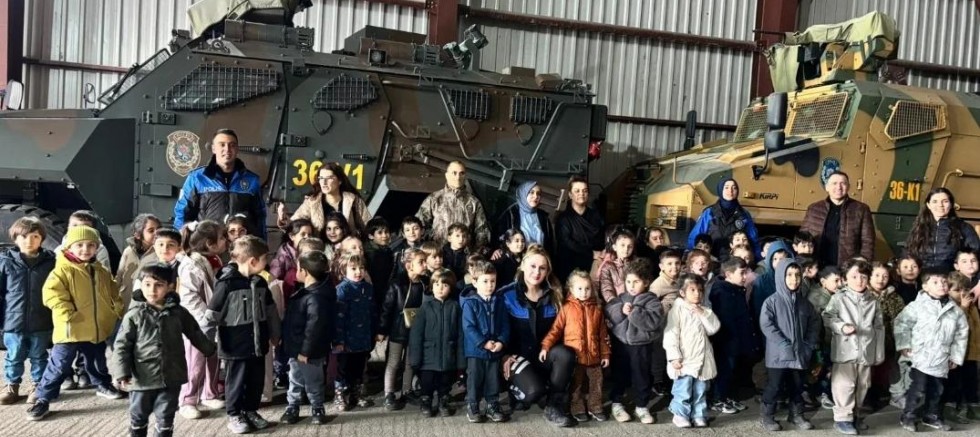 Miniklerden Polis Haftası’nda Anlamlı Ziyaret