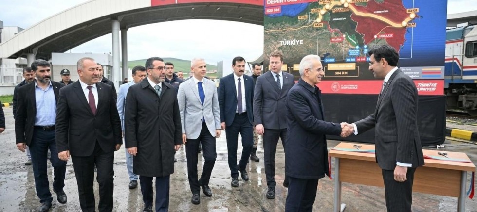 Orta Koridor’da Tarihi Dönüm Noktası: Bakü-Tiflis-Kars Hattı Tam Kapasite Devrede