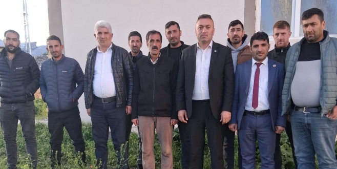 Özcan Müçük köy köy gezdi, çiftçilerle bayramlaştı