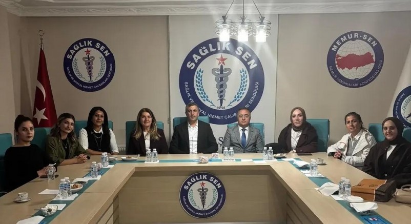Prof. Dr. Engin Kılıç Sağlık-Sen Kars Şubesi’ni Ziyaret Etti