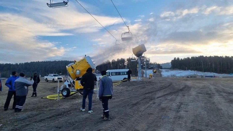 Sarıkamış’ta Suni Karlama Projesinde Testler Devam Ediyor