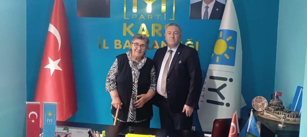 Şehit Anası Pakize Alp Akbaba İYİ Parti’ye katıldı