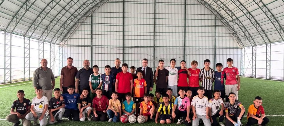 Susuz'da Öğrenciler Futbol Turnuvasında Buluştu
