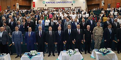 “93 Harbi'nden Millî Mücadele'ye Doğu Anadolu” Kars’ta konuşuldu